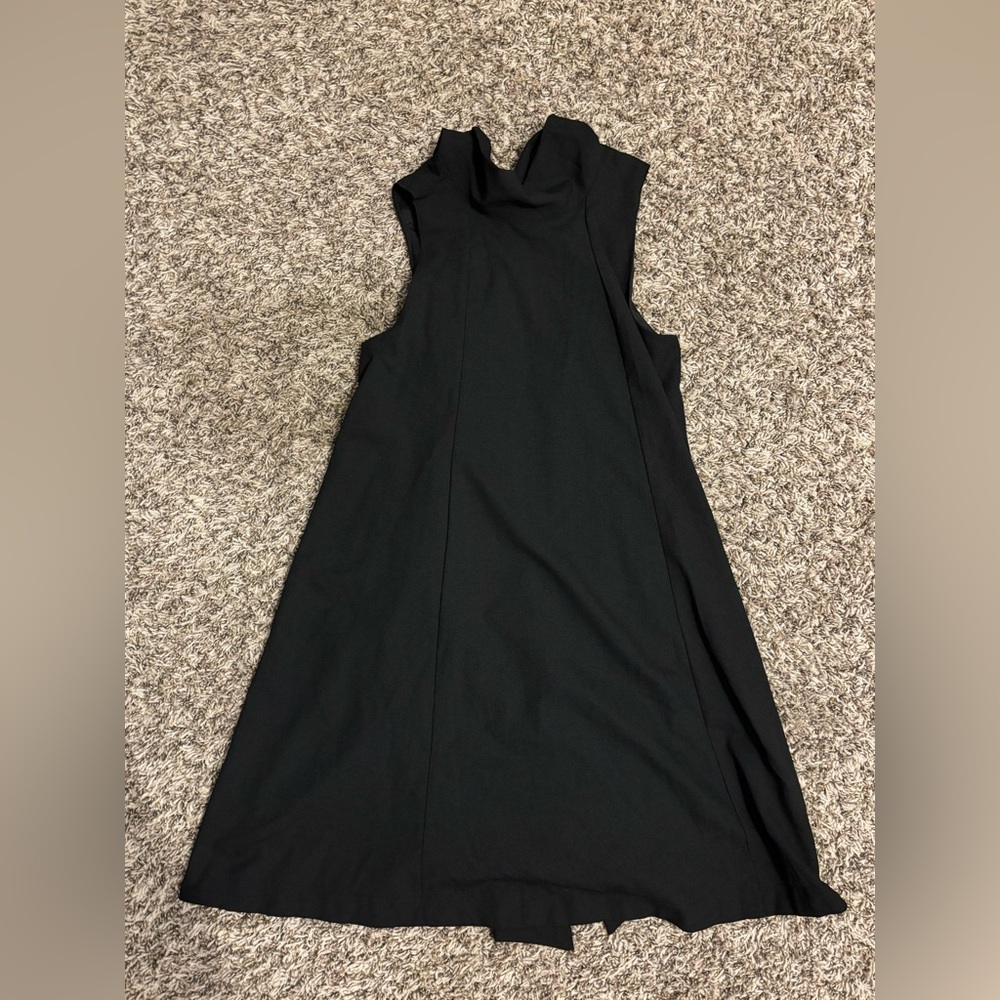 Chic Black Halter Neck Midi Dress – Tie Back